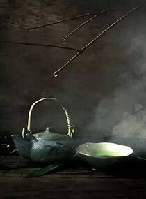 《青草茶館》
